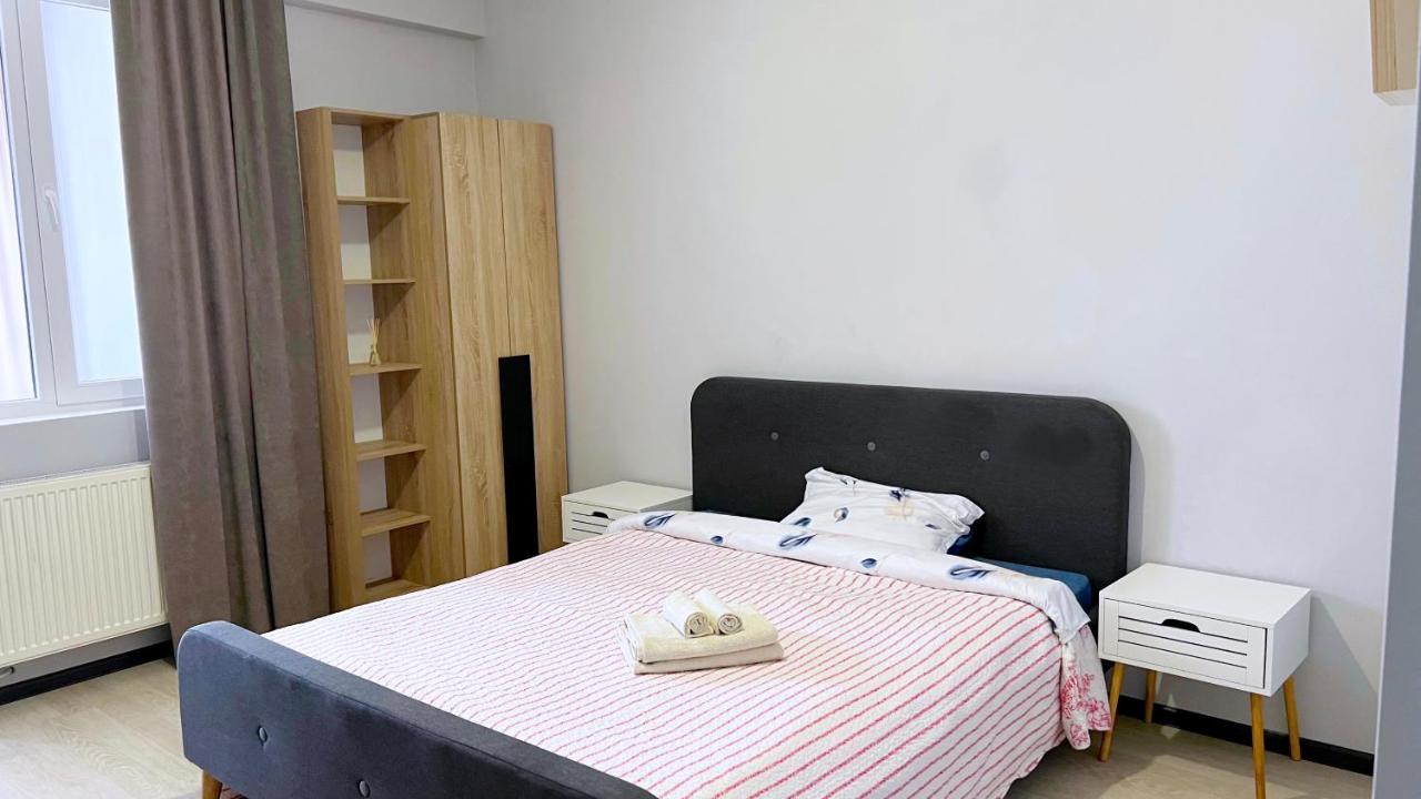 Comfortable Apartment With A Panoramic View キシナウ エクステリア 写真